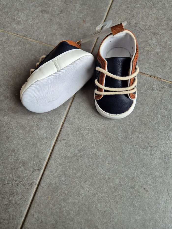 Chaussures bébé - photo numéro 2
