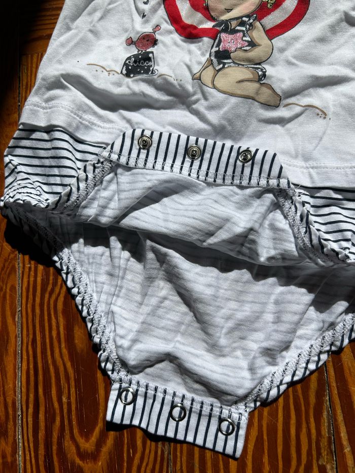 Barboteuse taille 9 mois - photo numéro 4