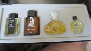 Coffret de miniatures de parfum Azzaro