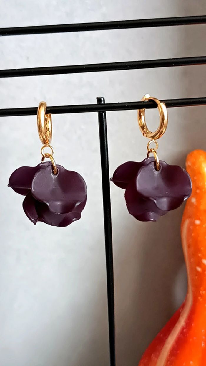 Mini créoles pétales noires