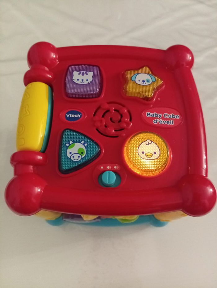 Baby Cube d'éveil - photo numéro 2