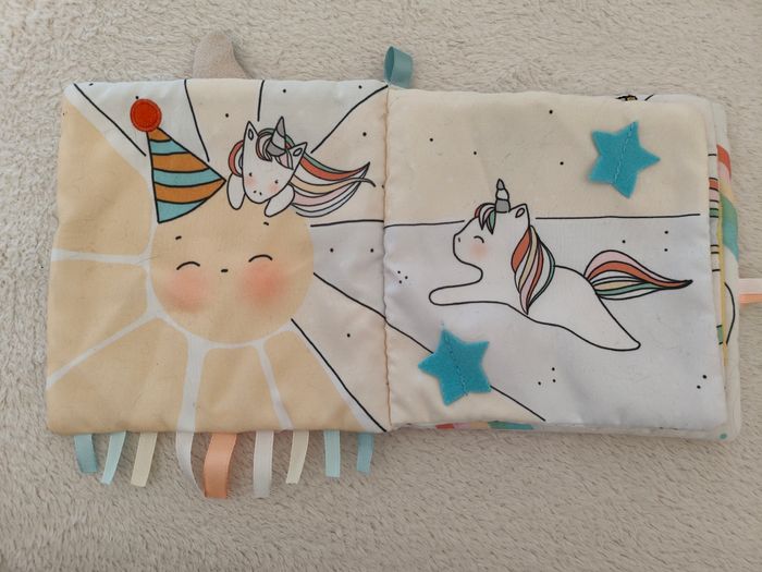 Livre d'éveil tissu - photo numéro 2