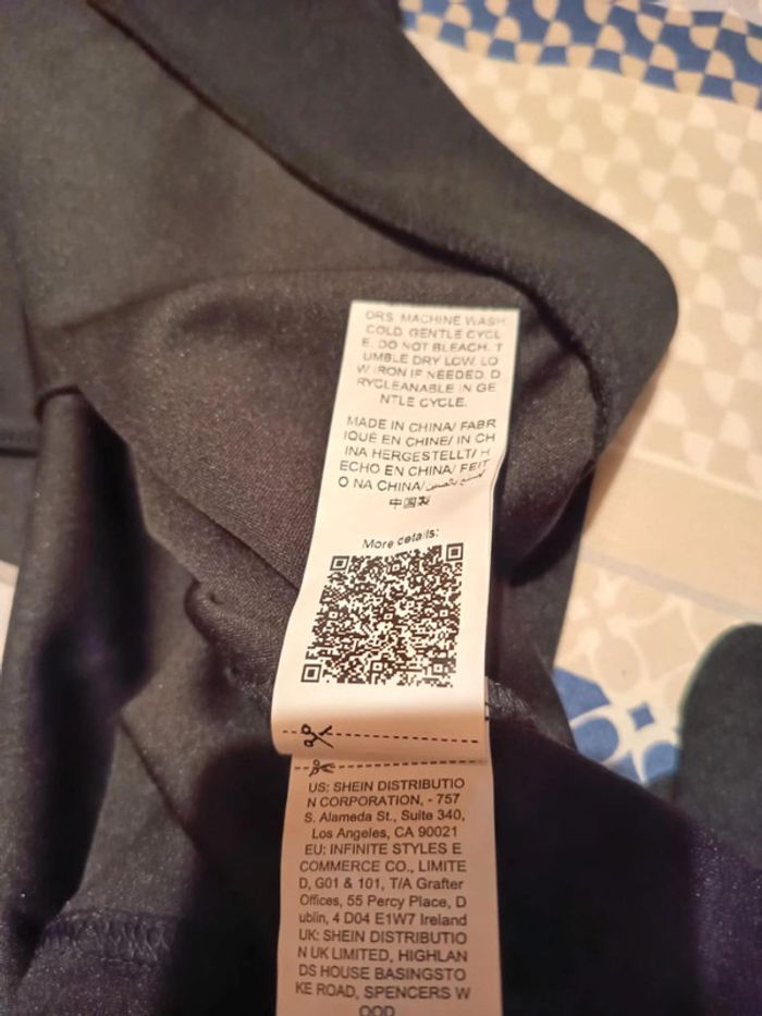 Veste  été, léger.manches longues . Devant avec  Marque shein. Taille 44 . - photo numéro 4