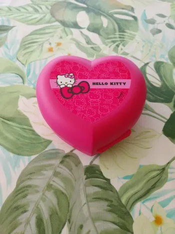 Boîte Hello Kitty