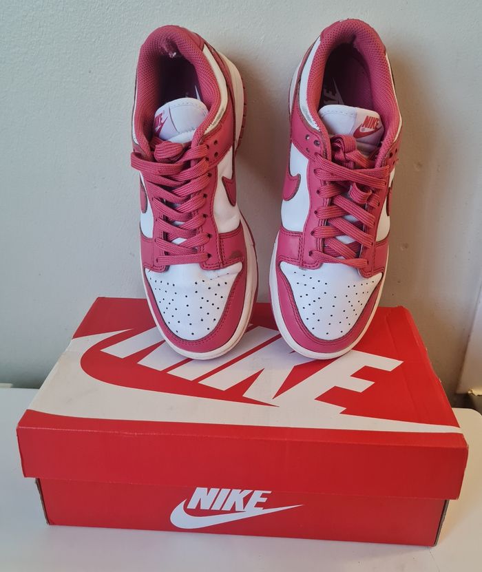 Nike dunk low archeo pink taille 37,5 - photo numéro 7