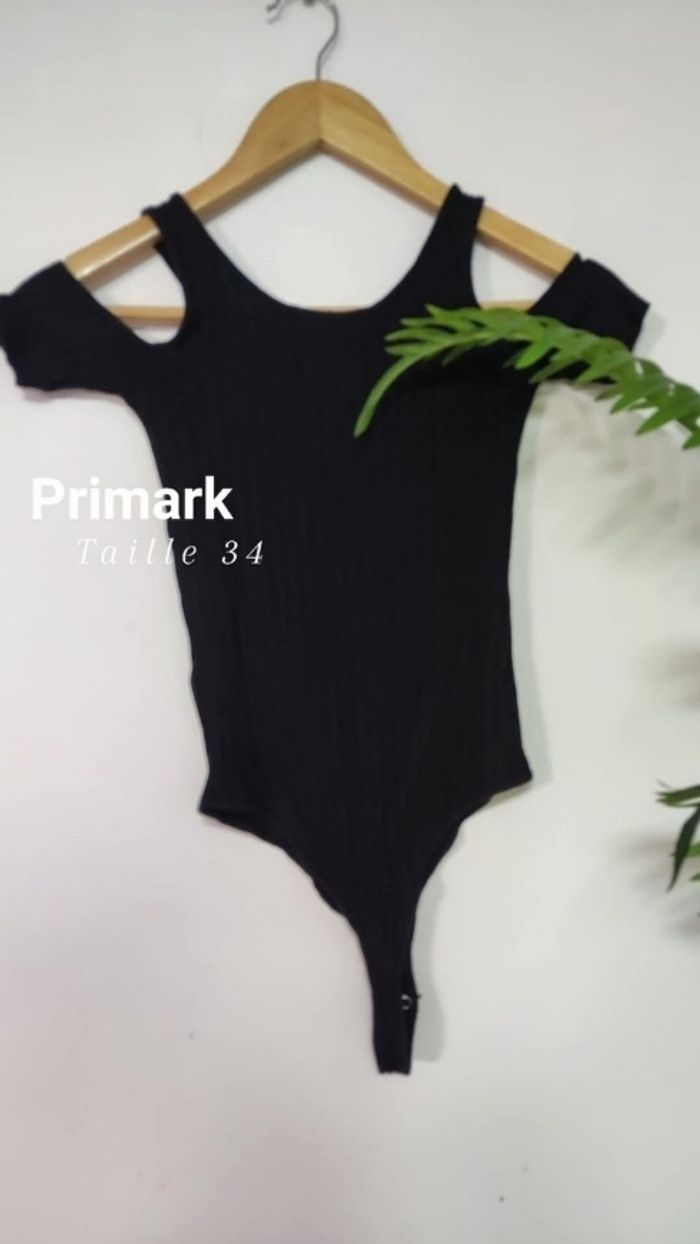 Bodies femme Taille 34 - photo numéro 2