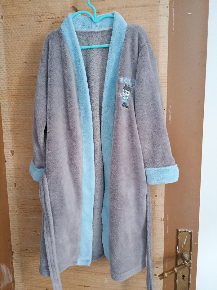 Peignoir tout doux taille 5 ans