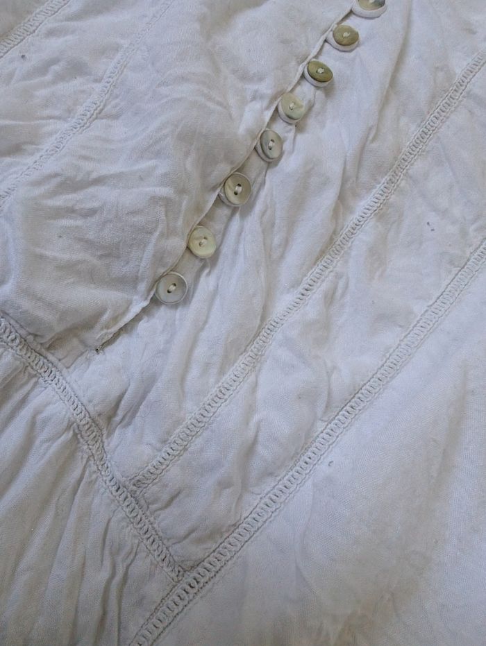 Blouse blanche - photo numéro 3