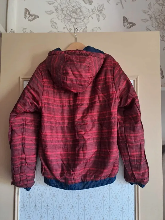 Coupe vent réversible quechua 8-10 ans tbe sauf bords craquelés ne se voient pas du tout prix mini - photo numéro 4