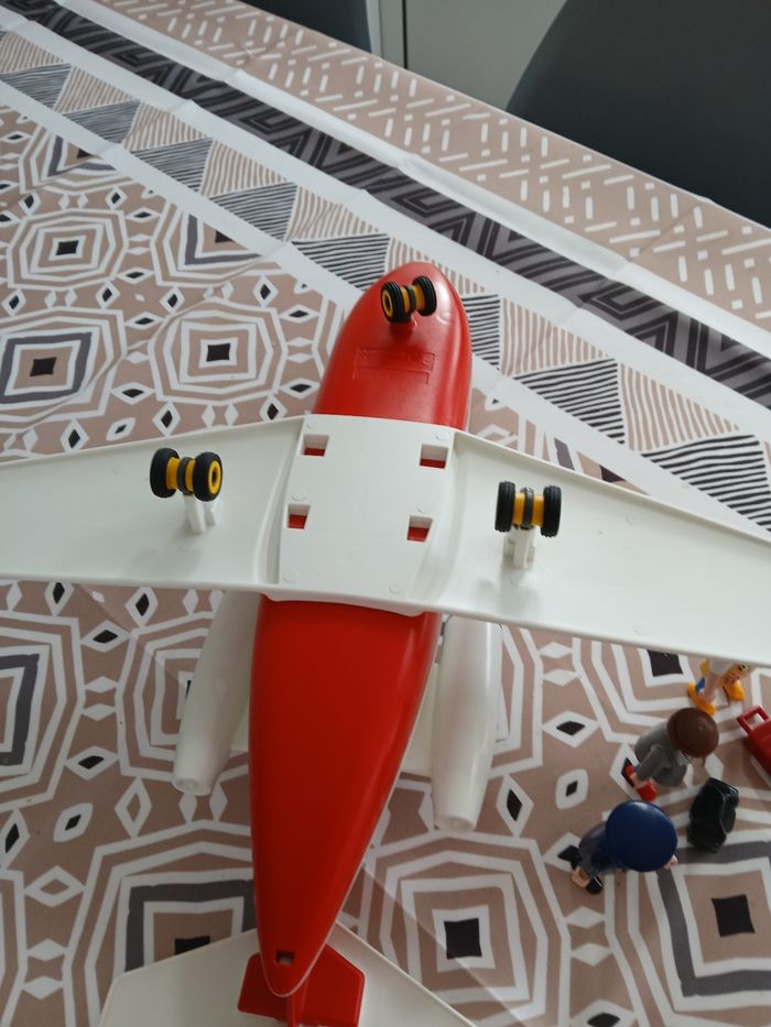 Playmobil avion de ligne - photo numéro 4
