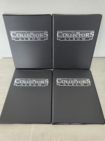 Lot de 4 portfolios Ultra Pro A4 180 Noir