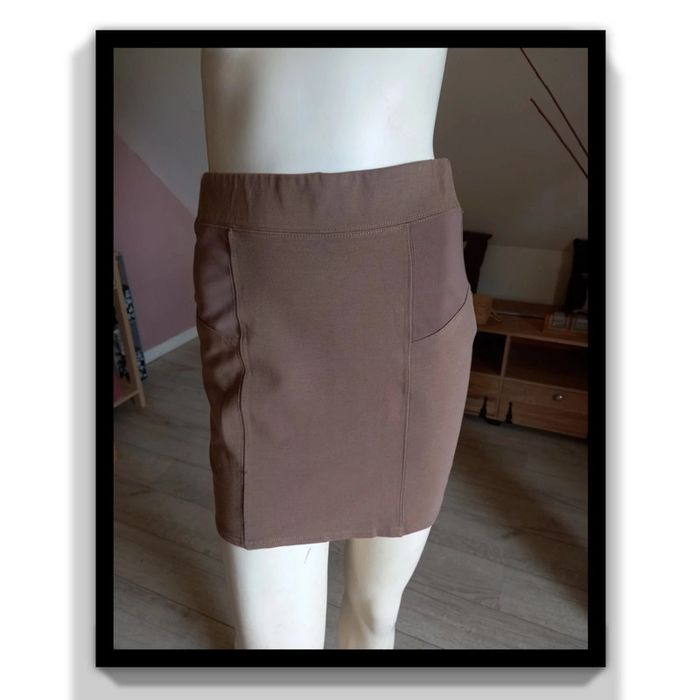 Minie jupe taille 36
