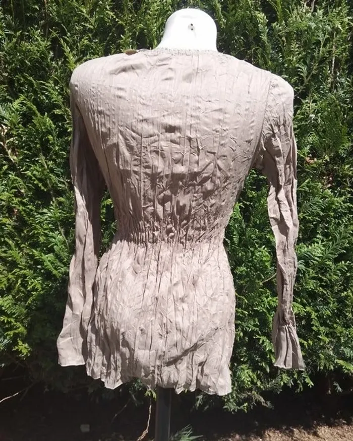 tunique avec broderie sur le devant et effet froissé  taille S Ella collection - polyester et coton - photo numéro 2
