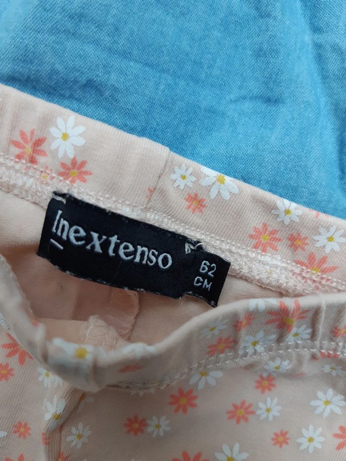 Ensemble fille taille 3 mois - photo numéro 2