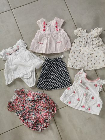 Robes et combi bébé