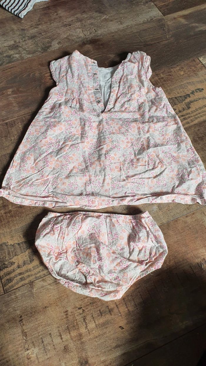 Ensemble Obaïbi 18 mois en très bon état - photo numéro 4