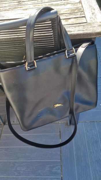 Sac longchamp cuir pleine fleur anses et lanières authentique 3 rangement