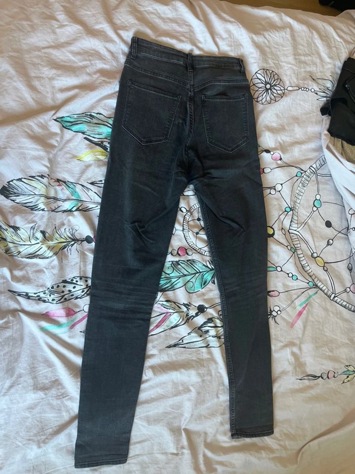 Jean, taille haute gris H&M - photo numéro 4