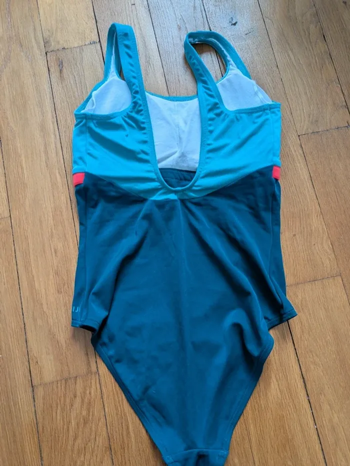 Maillot de bain une pièce decathlon nabaiji sport mer été S 36 très bon état - photo numéro 6