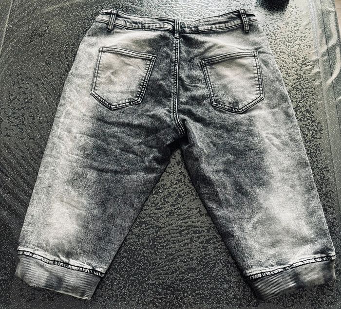 Short en jean avec cordon effet délavé  / Taille 44 - photo numéro 2