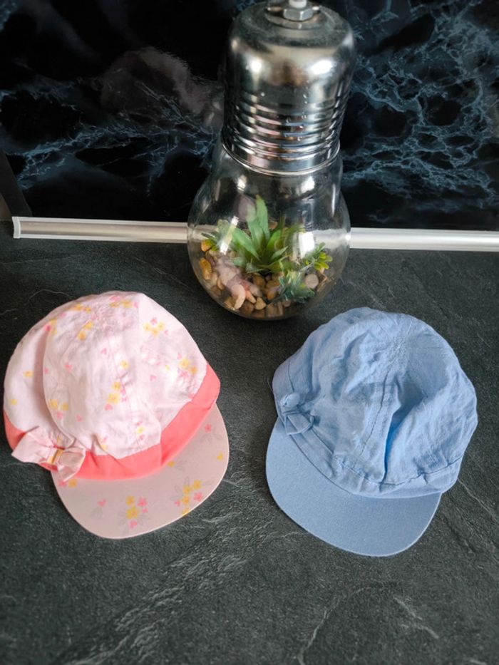 🌞 Lot de 2 casquettes bébé 0-6 mois 🌞