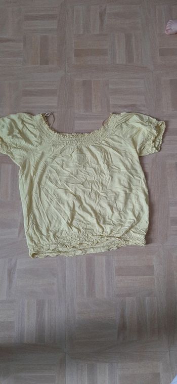 💛 Top jaune lumineux H&M T.38 | Chic & tendance | Réductions pour lots 🎉