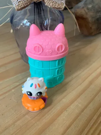 Mini figurine petit chou de Gabbydollhouse