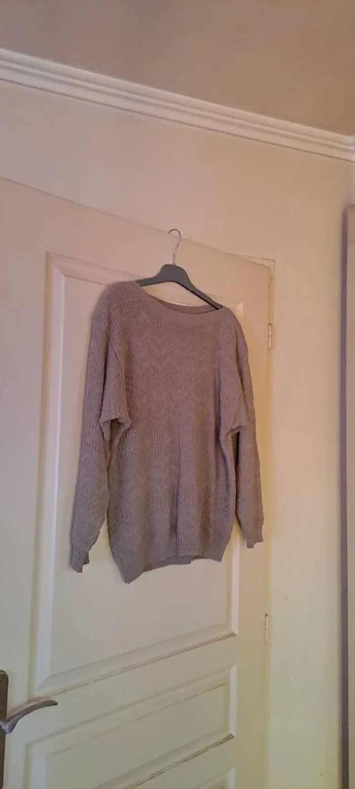 Pull marron clair manches longues - Sans marque - Taille40 - Bon état. - photo numéro 3