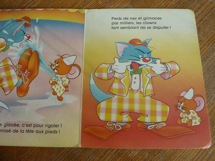 livre "Tom et Jerry - Les clowns" - photo numéro 2