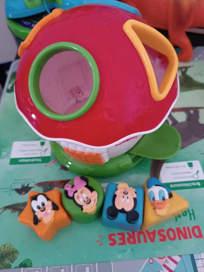 Jeu cube motricité disney