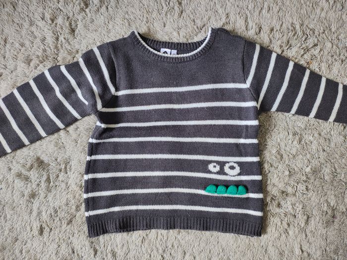 Pull Z generation taille 36 mois