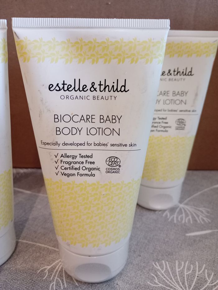Lot baby lotion - photo numéro 2