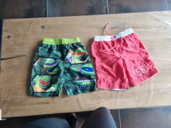 Lot 2 shorts de bain