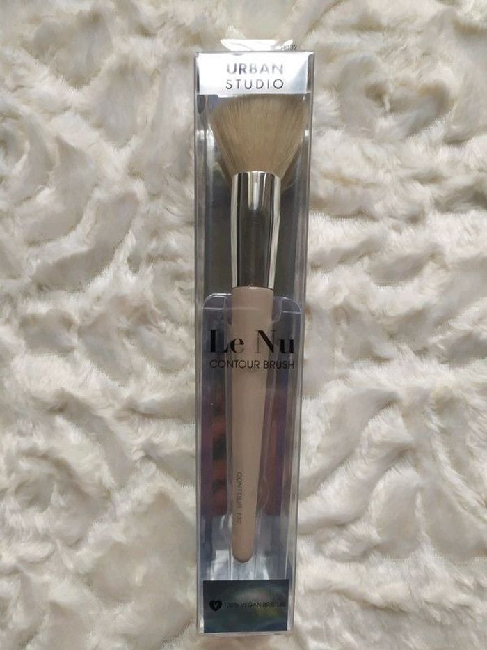 Pinceau Urban Studio Le Nu Neuf