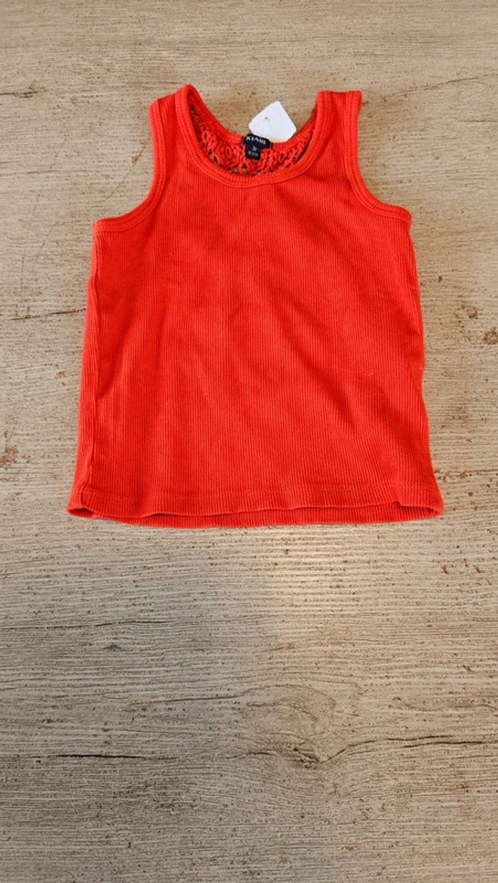 Débardeur rouge cotellé, avec broderie dans le haut dj fos, Kiabi, 3 ans, nickel