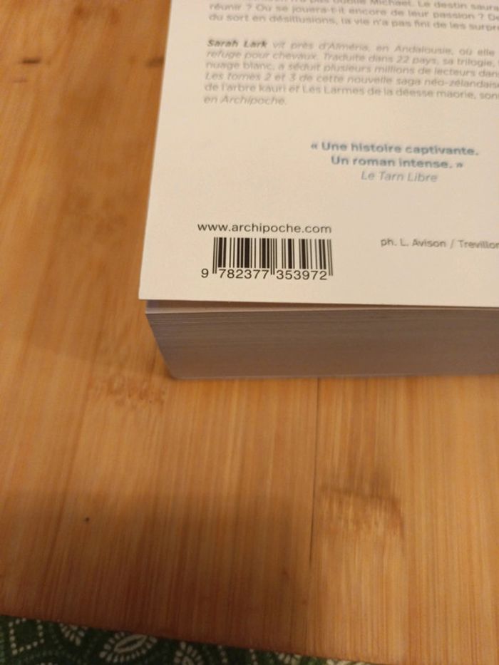 Livres Sarah Lark roman comme neuf - photo numéro 16