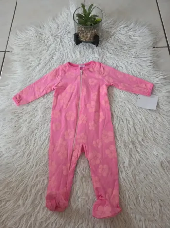 🤗 Pyjama fille 0/3mois Petit lem neuf
