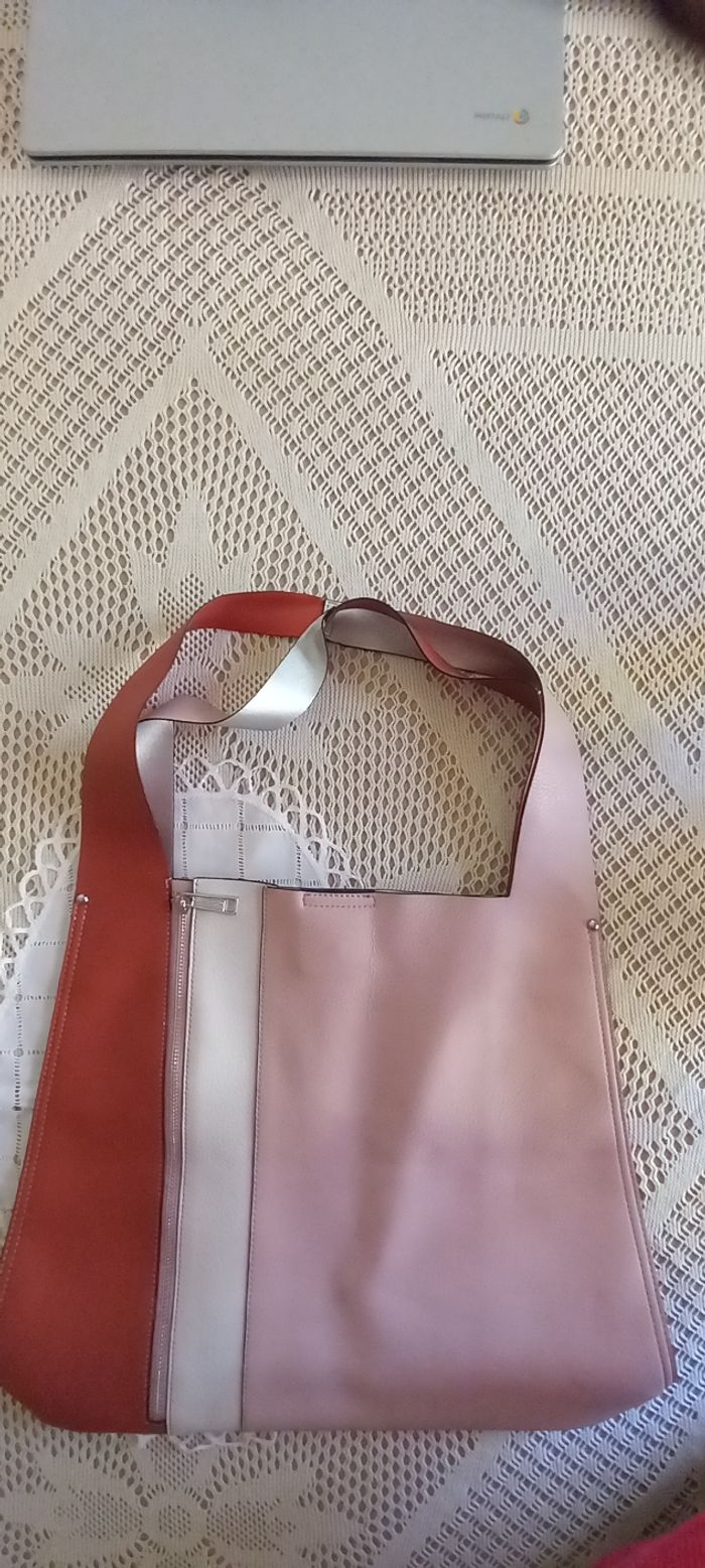 SAC A MAIN NEUF