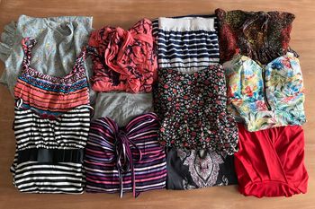 Lot de 12 robes d'été
