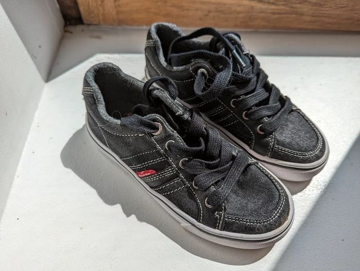 Sneakers Levi's taille 29,5