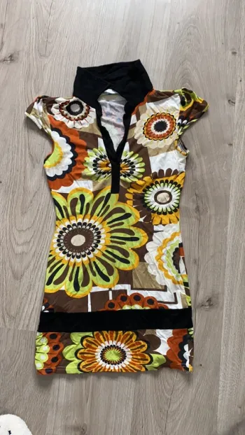 Tunique motifs 60’s