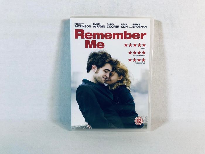 Remember Me DVD UK Très bon état - photo numéro 2