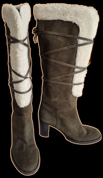 Bottes cuir détails moumoute