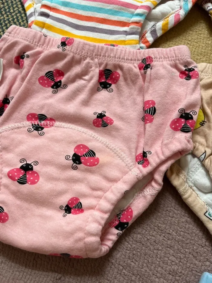 Culottes d’apprentissage taille M 14-16kg - photo numéro 5