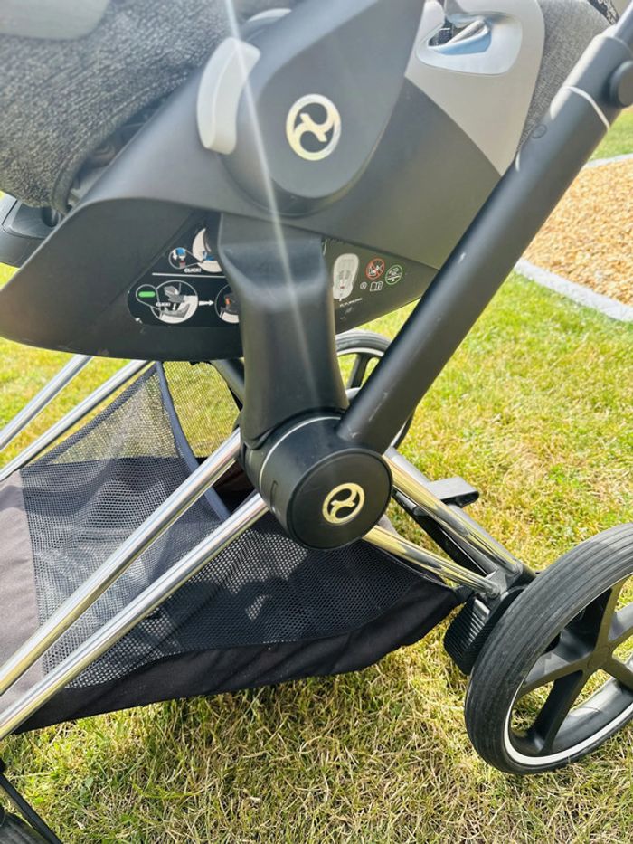Poussette trio e-priam CYBEX - photo numéro 9