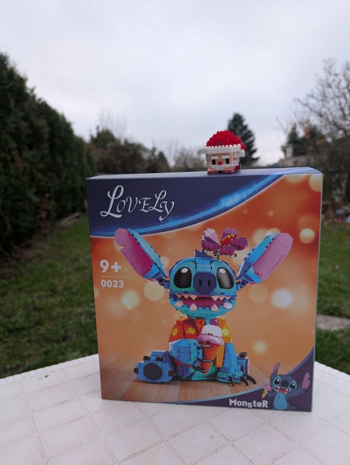 Jeu de construction Stitch + Père Noël Chibi Décoration – amusant et créatif