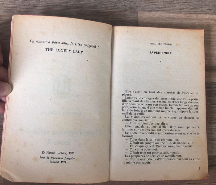 Livre romance « Une femme solitaire » Tome 1 - photo numéro 2