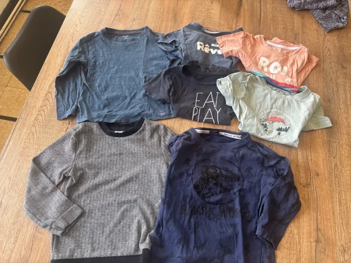 Lot haut taille 4ans