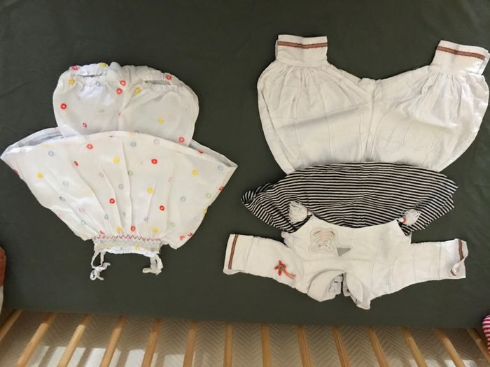 Lot vêtement 1 mois - photo numéro 2