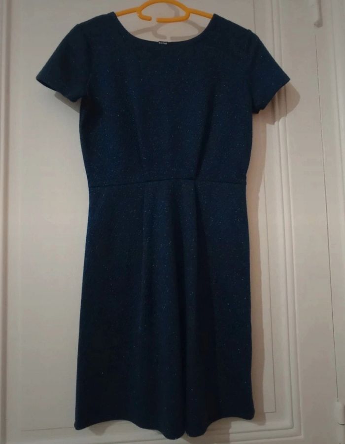 Robe de soirée  bleue pailletée fille